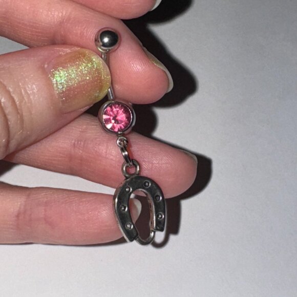 Horseshoe Dangle Belly Ring - Picture 6 of 6